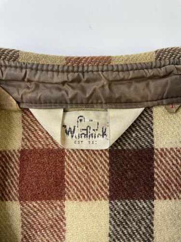 Vintage Woolrich Wool Button Up Shirt Size Large Brown Plaid