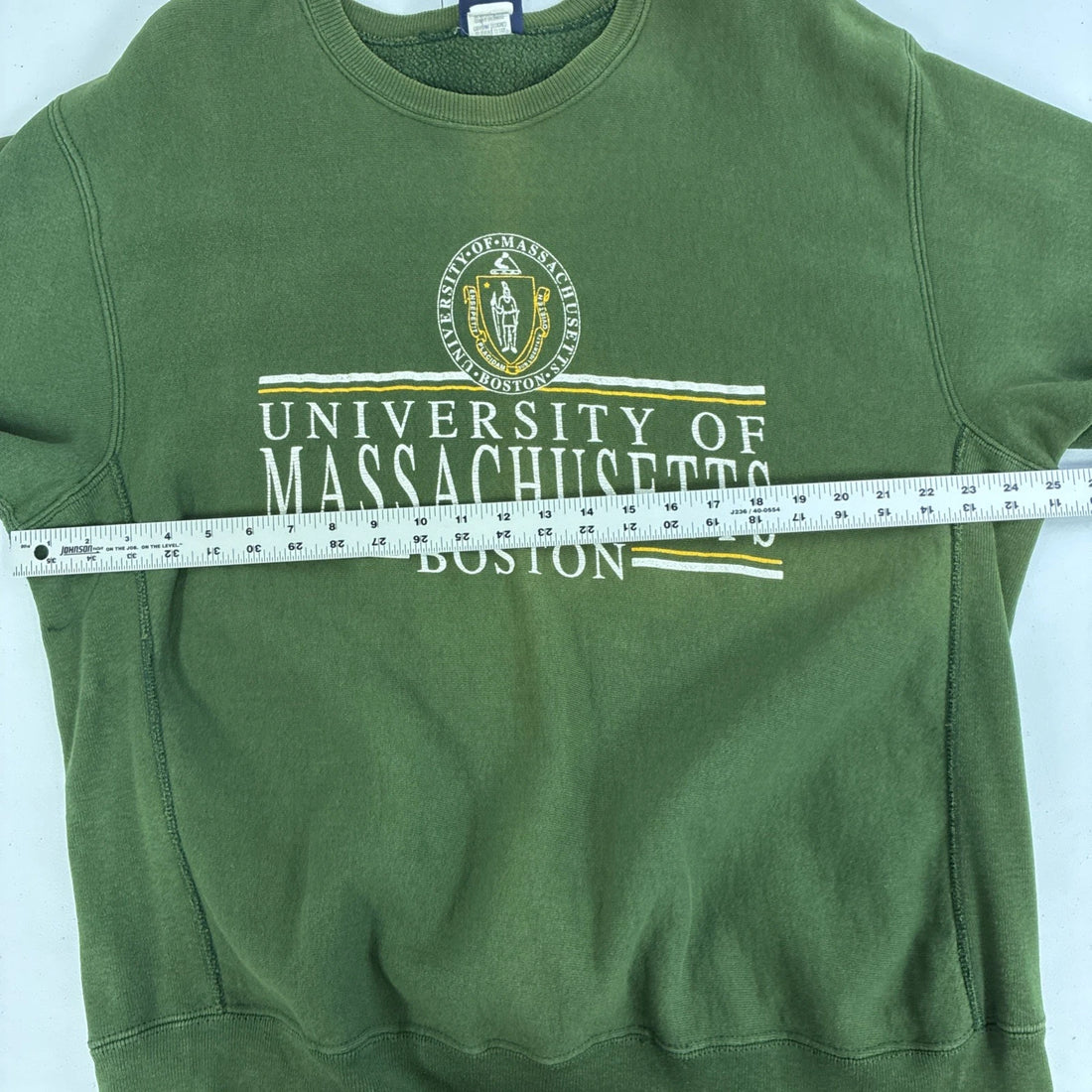 Vintage University Of Massachusetts Boston Crest Crewneck Sweatshirt Size XL 90s