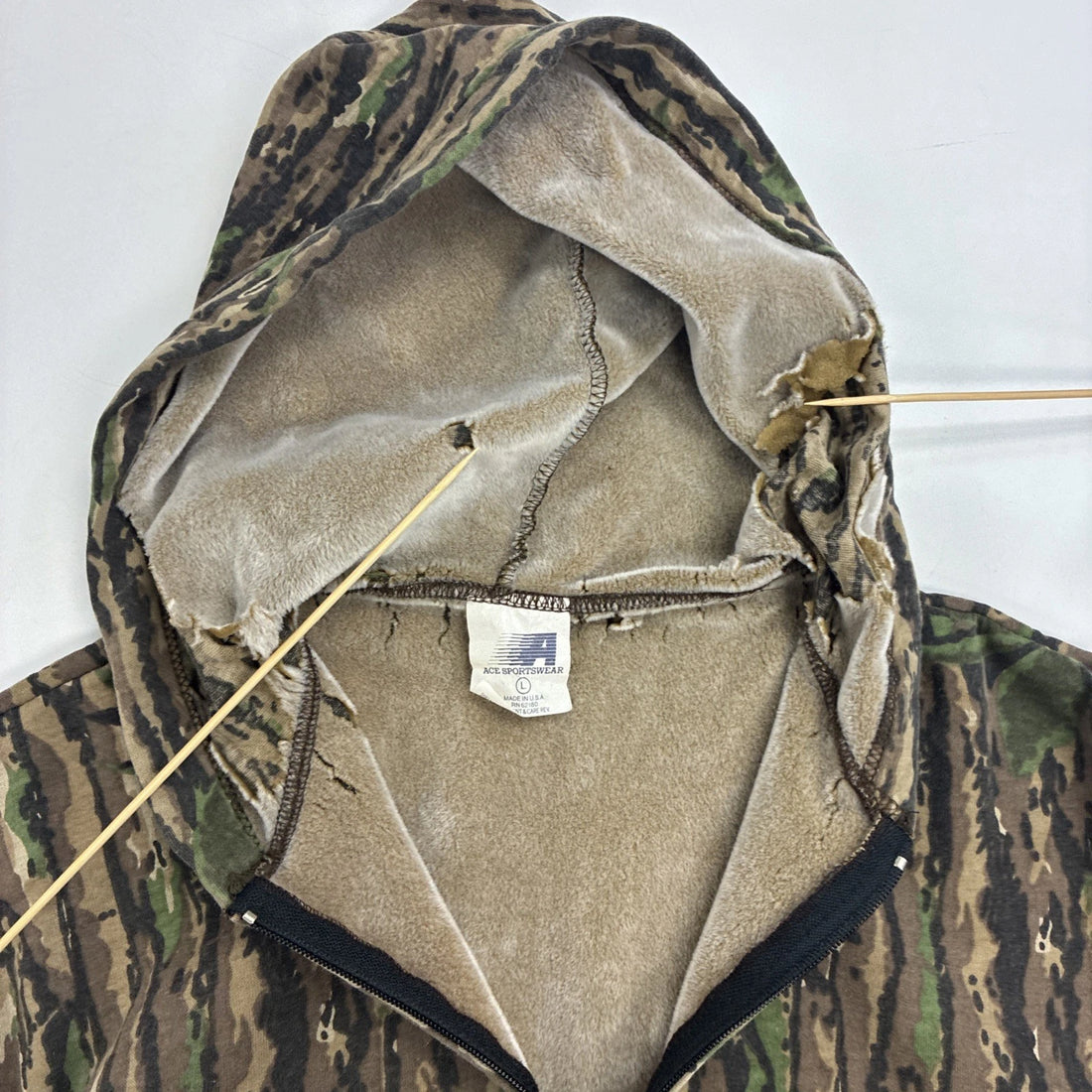 Vintage Realtree Camo Zip Sweatshirt Hoodie Size Large