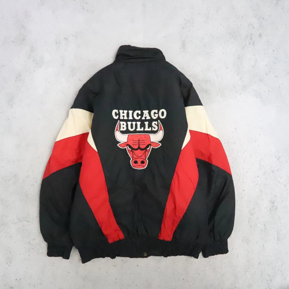 Vintage Chicago Bulls Chalk Line Puffer Jacket Large NBA