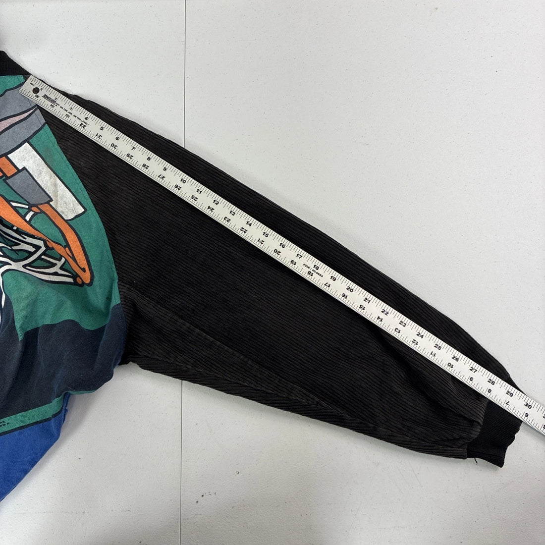 Vintage Bugs Bunny Basketball Looney Tunes Bomber Jacket Size Large 1992 90s