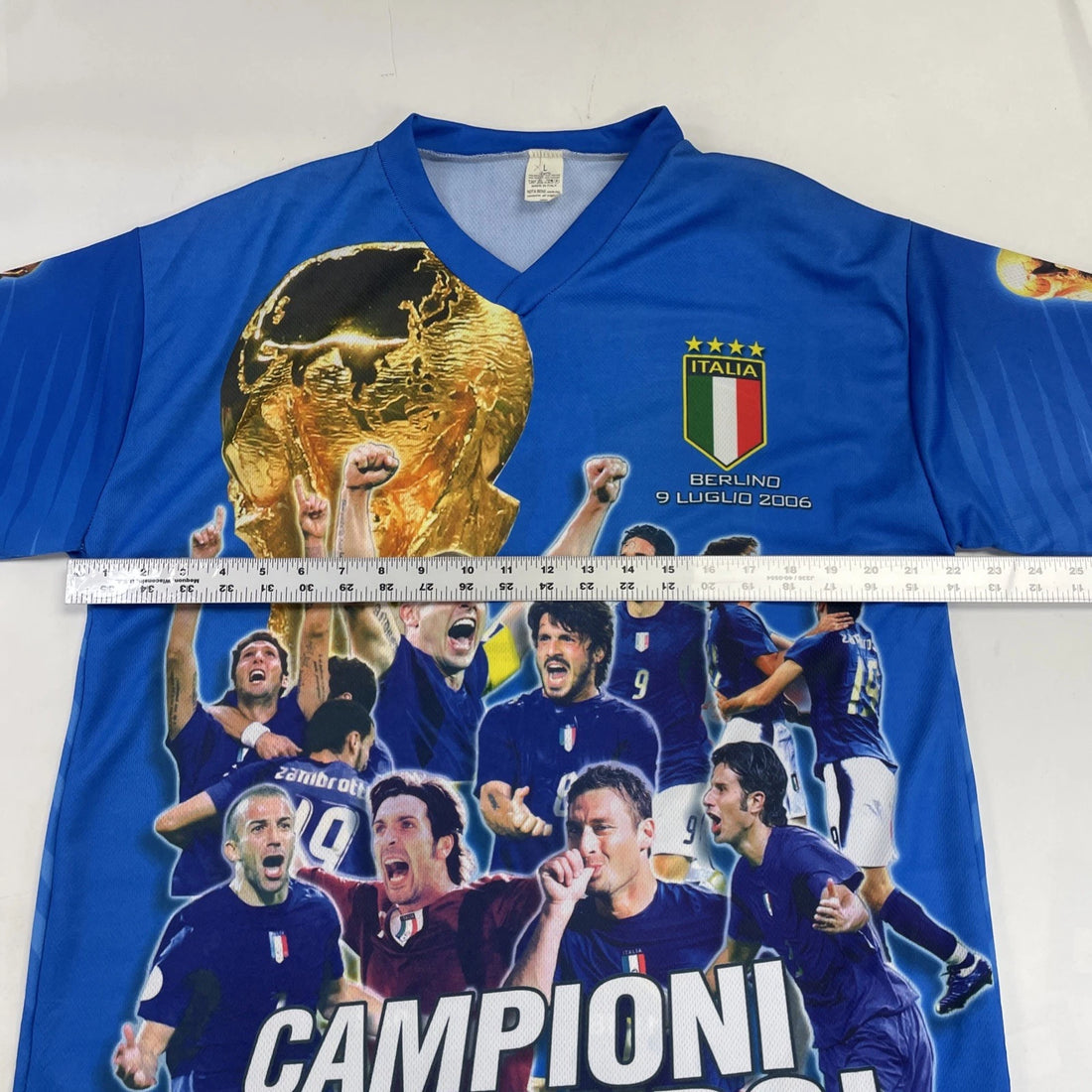 Italia Berlino 9 Luglio 2006 Campioni Del Mondo Soccer Football Jersey Large