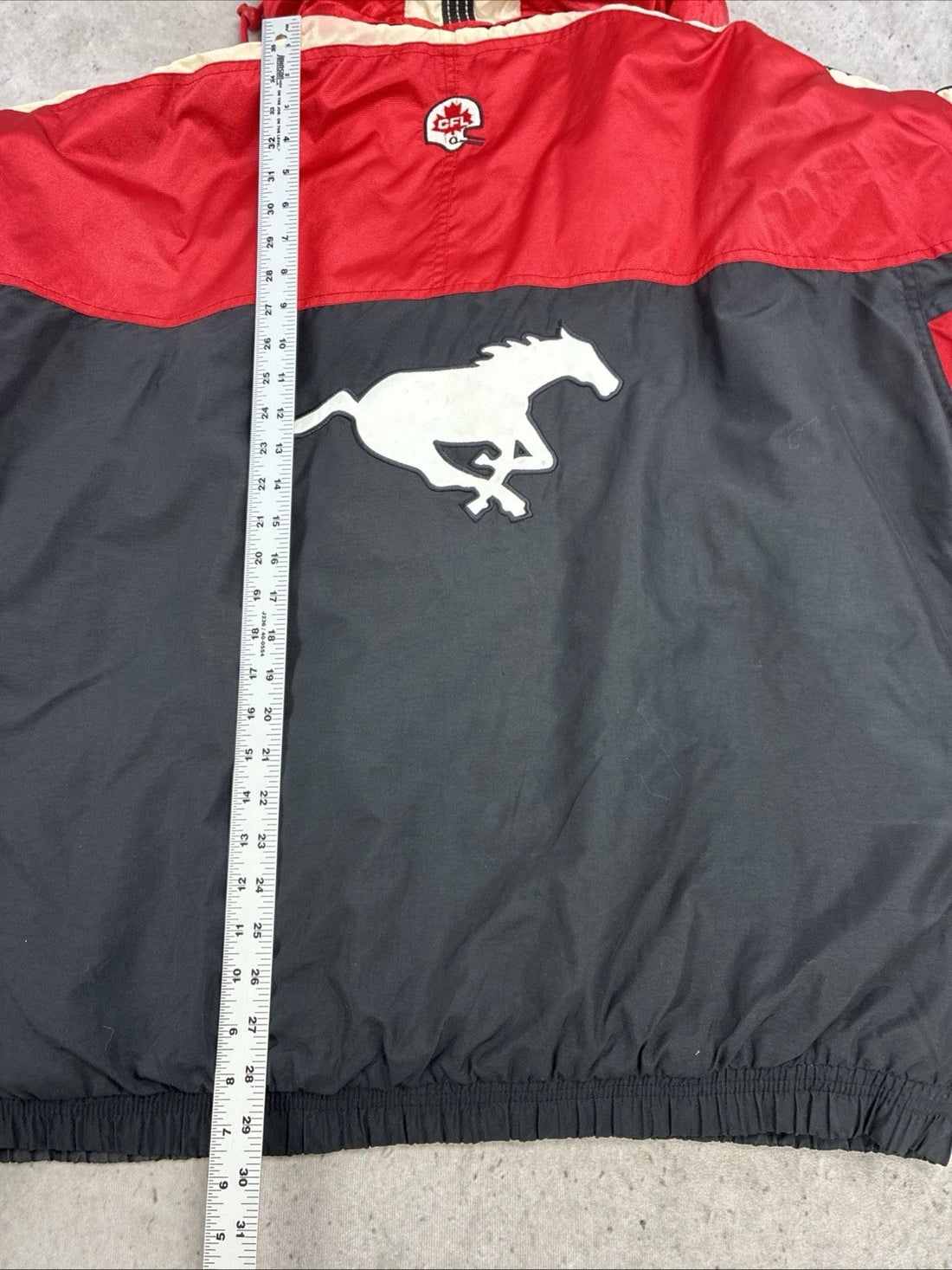 Vintage Calgary Stampeders Starter Puffer Jacket Size XL CFL