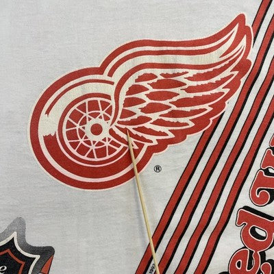 Vintage Detroit Red Wings Bulletin T-Shirt Size XL All Over Print 1992 90s NHL