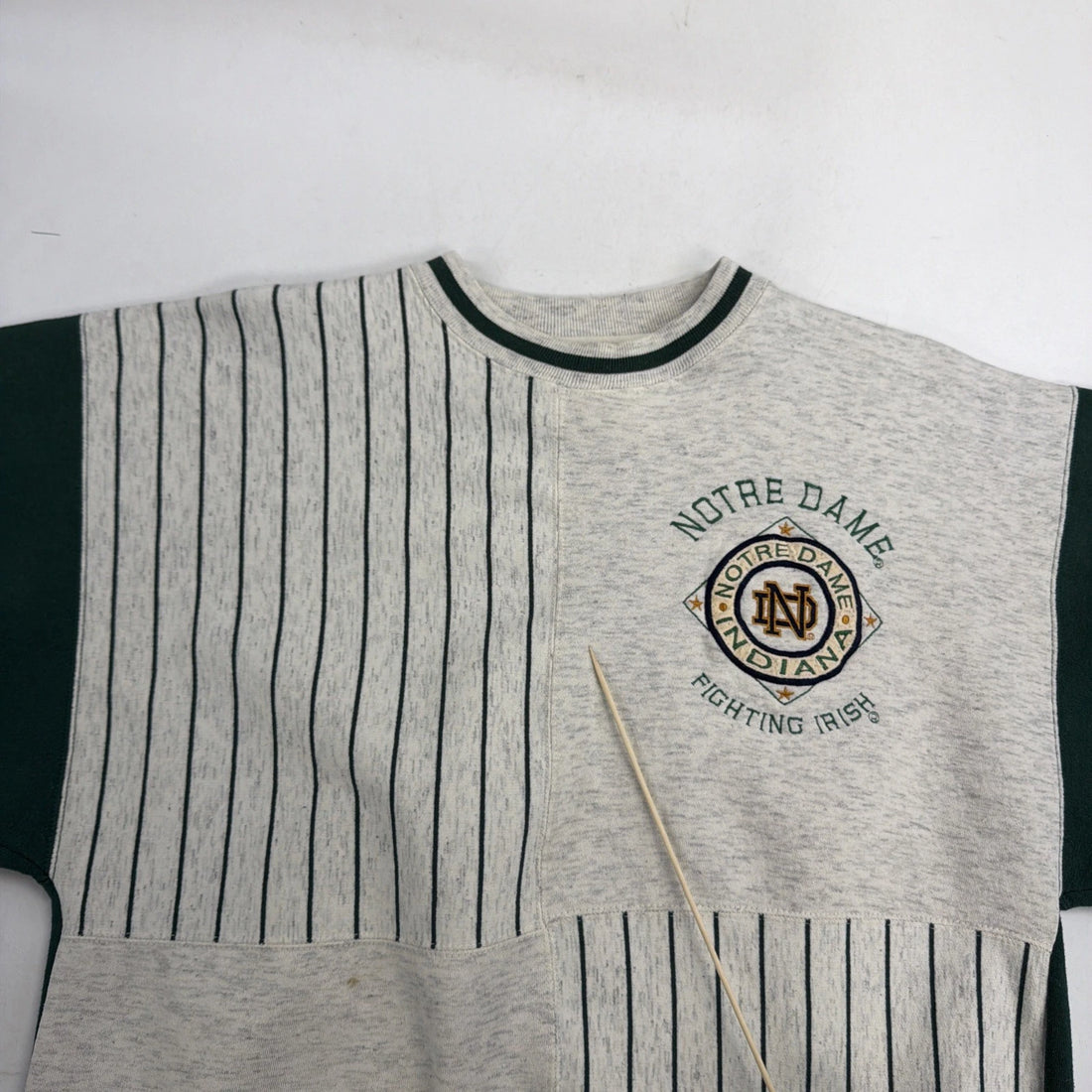 Vintage Notre Dame Fighting Irish Crewneck Sweatshirt Size Large NCAA
