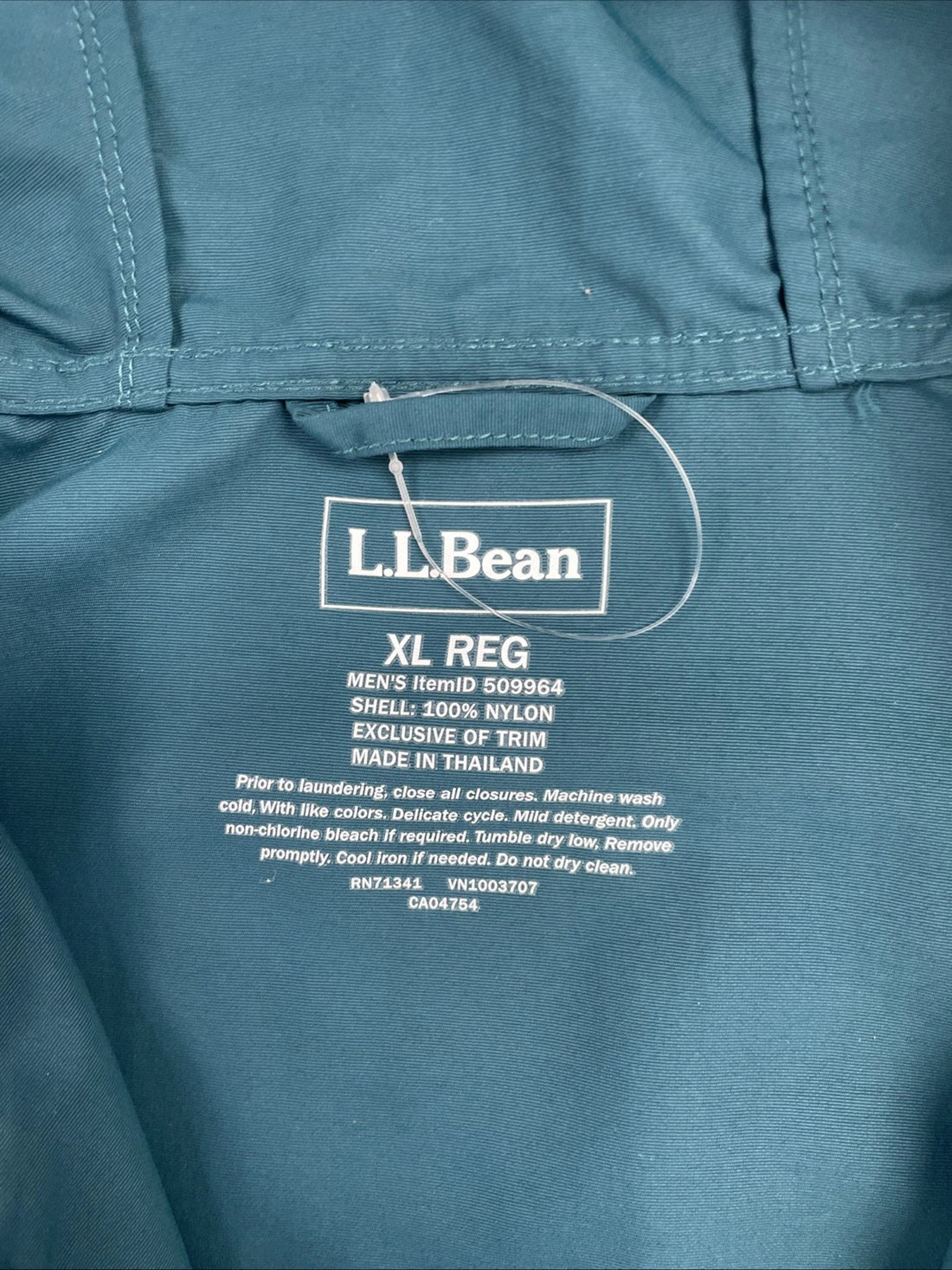 L.L. Bean Windbreaker Light Jacket Size XL