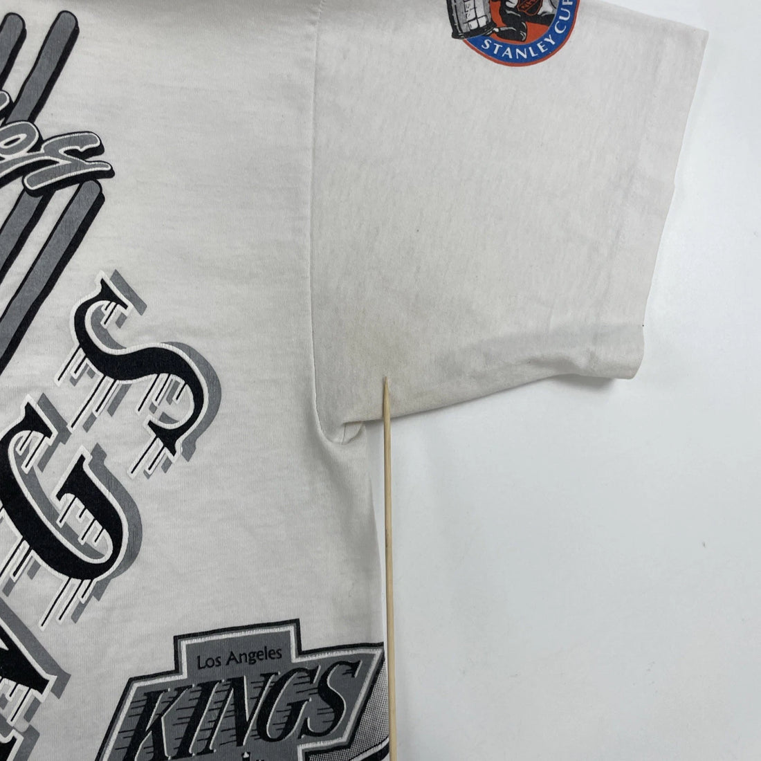 Vintage Los Angeles Kings Bulletin Athletic T-Shirt XL All Over Print 90s NHL