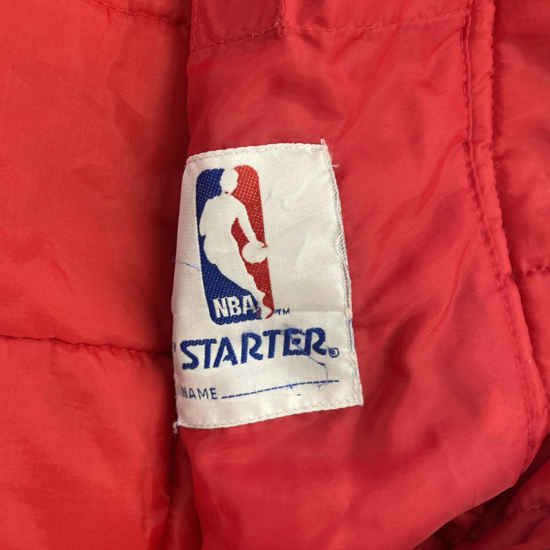 Vintage Chicago Bulls Starter Puffer Jacket Size XL NBA