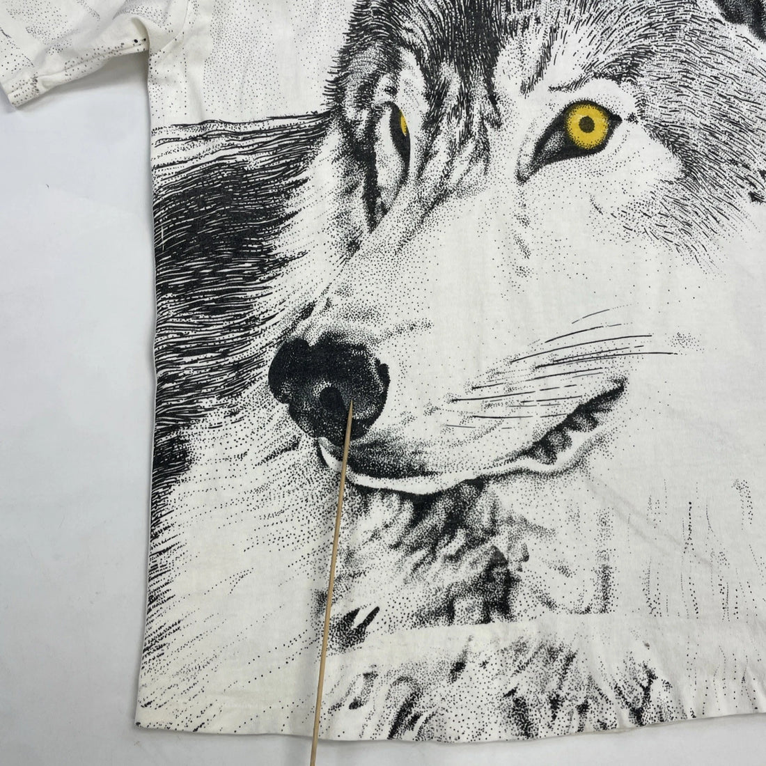 Vintage Wolf T-Shirt Size Large Nature All Over Print 90s