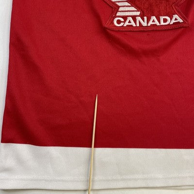 Vintage Team Canada CCM Hockey Jersey Size XS 90s IIHF