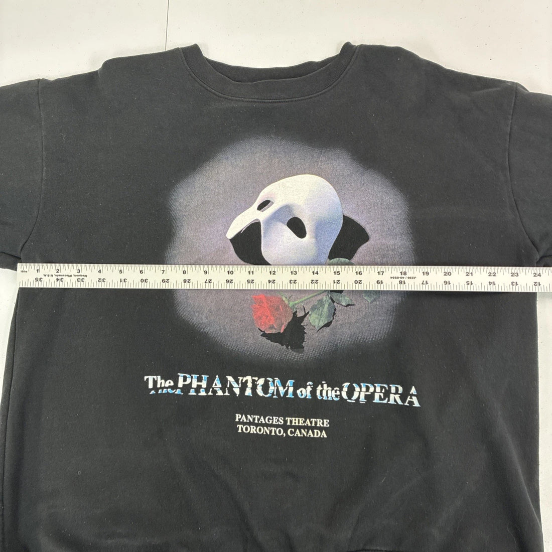 Vintage Phantom Of The Opera Crewneck Sweatshirt Size XL