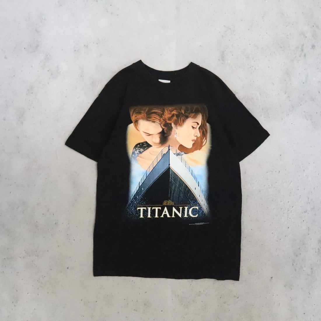 Vintage Titanic Stanley Desantis Movie T-Shirt Size Medium 90s
