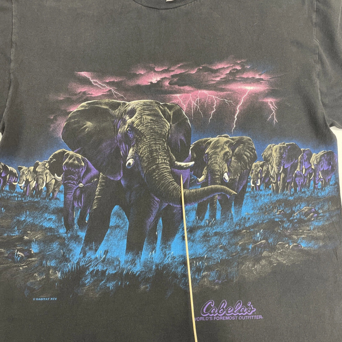 Vintage Elephant Thunder Lightning T-Shirt Size Large Nature
