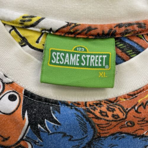 Sesame Street All Over Print T-Shirt Size XL AOP 2007