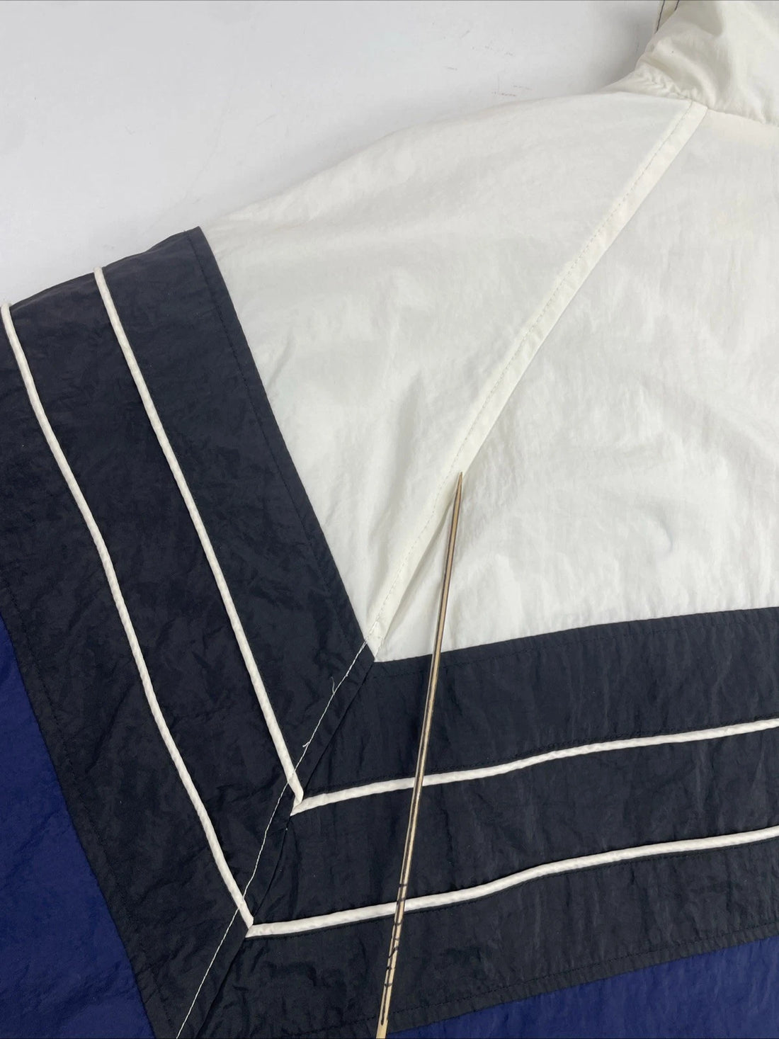 Vintage Adidas Windbreaker Light Jacket Size Large