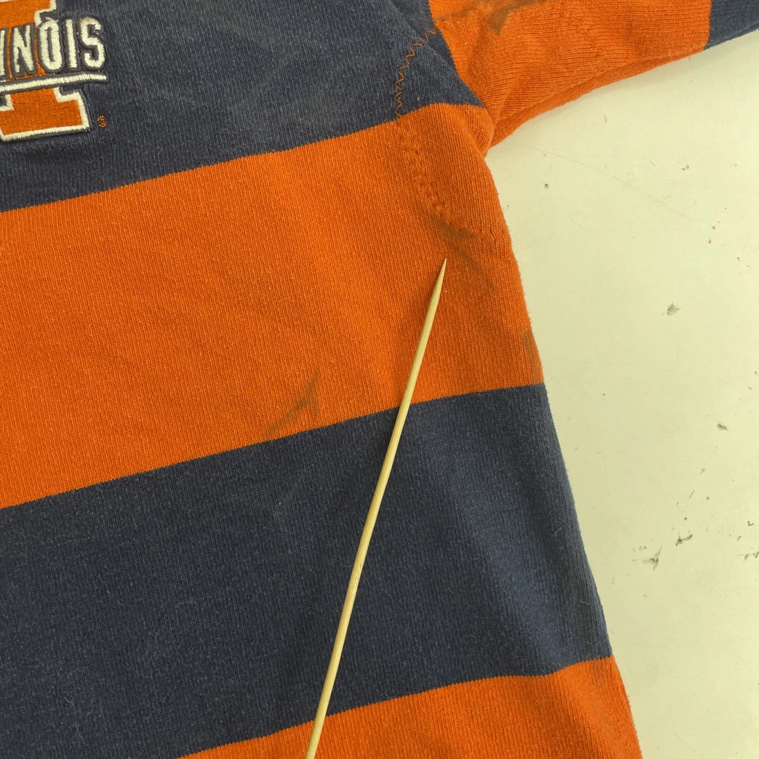 Vintage Illinois Fighting Illini Barbarian Rugby Shirt Size Large Striped NCAA