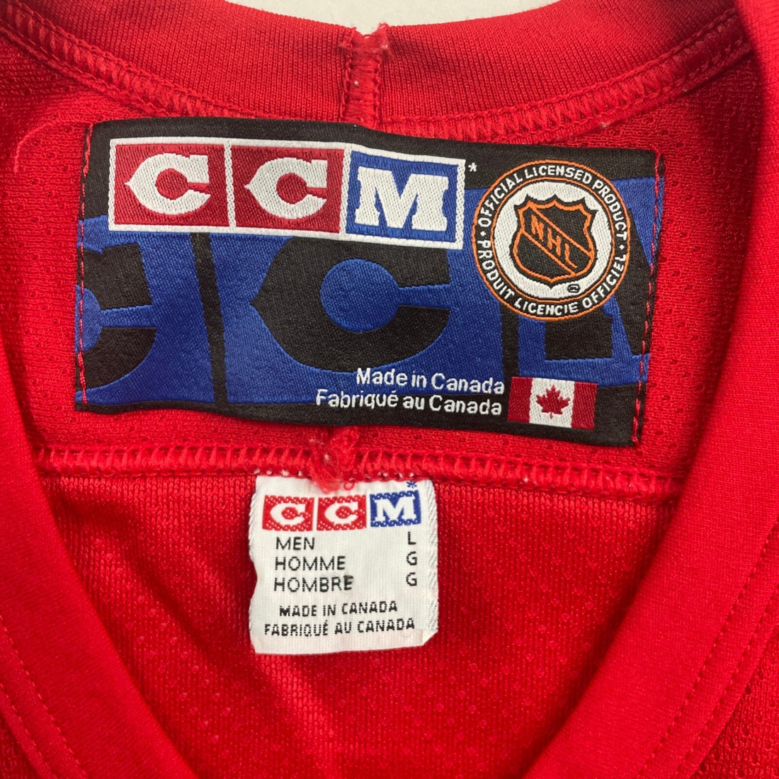 Vintage Vancouver Canucks CCM Jersey Size Large Red Center Ice NHL