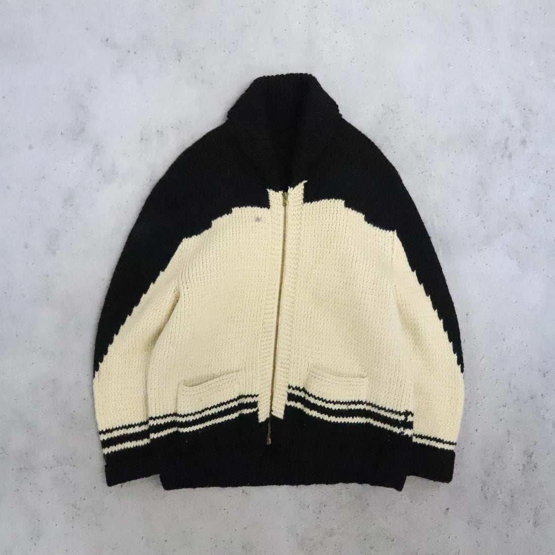 Wool Knit Cowichan Sweater Size XL Vintage