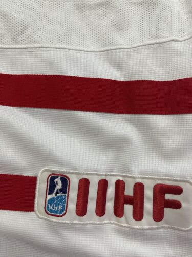 Vintage Team Canada Nike Hockey Jersey Size Small White IIHF