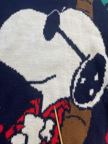 Vintage Snoopy & Friends Pullover Sweater Size Large Hawaiian All Over Print