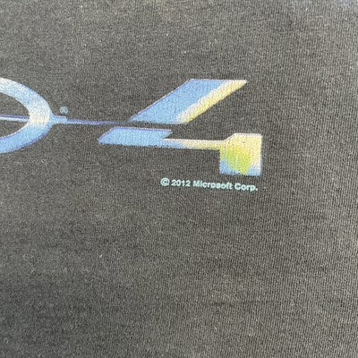 Halo 4 T-Shirt Size Large Video Game Promo 2012