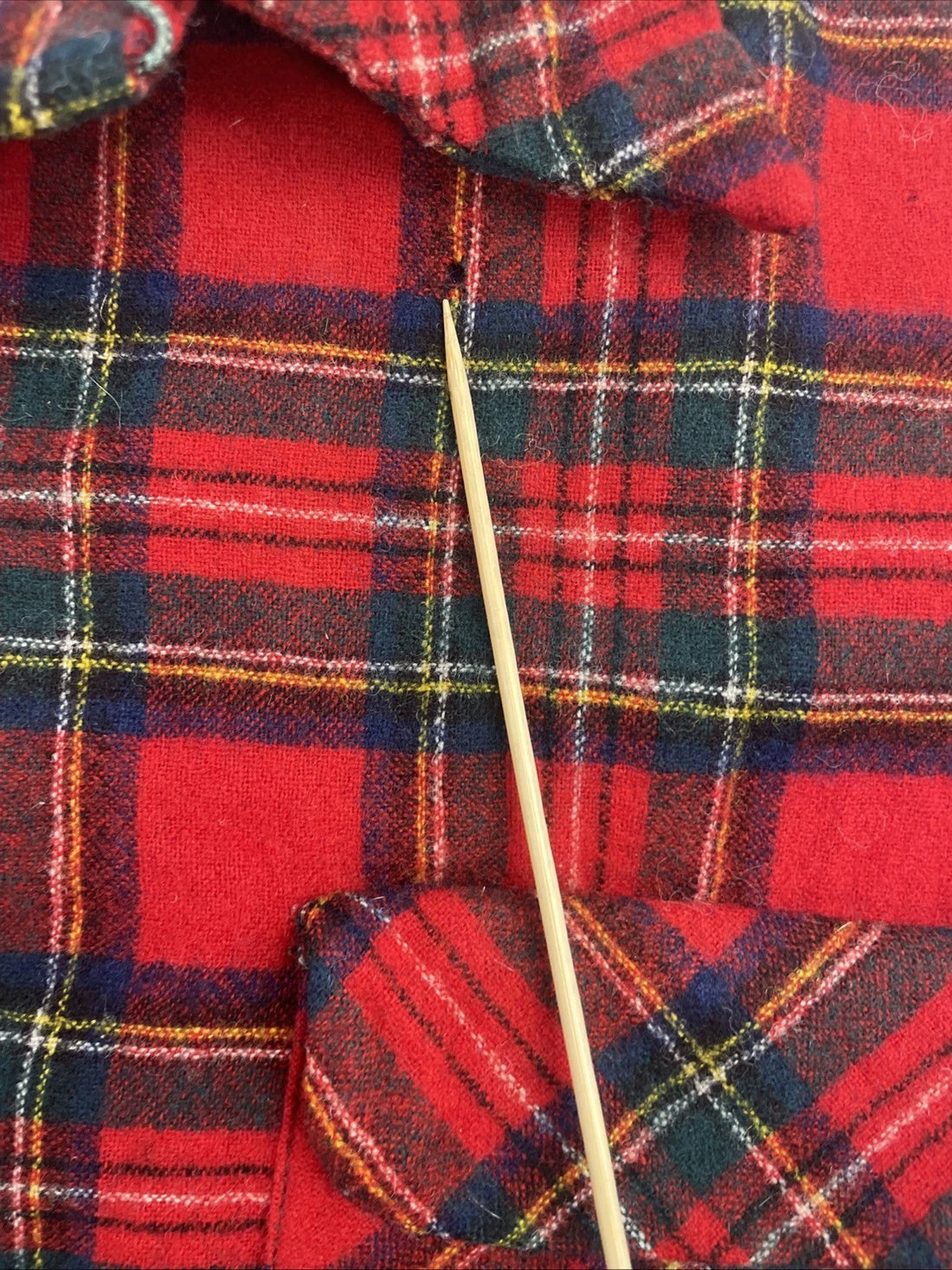 Vintage Pendleton Wool Board Button Up Shirt Size Medium Red Plaid