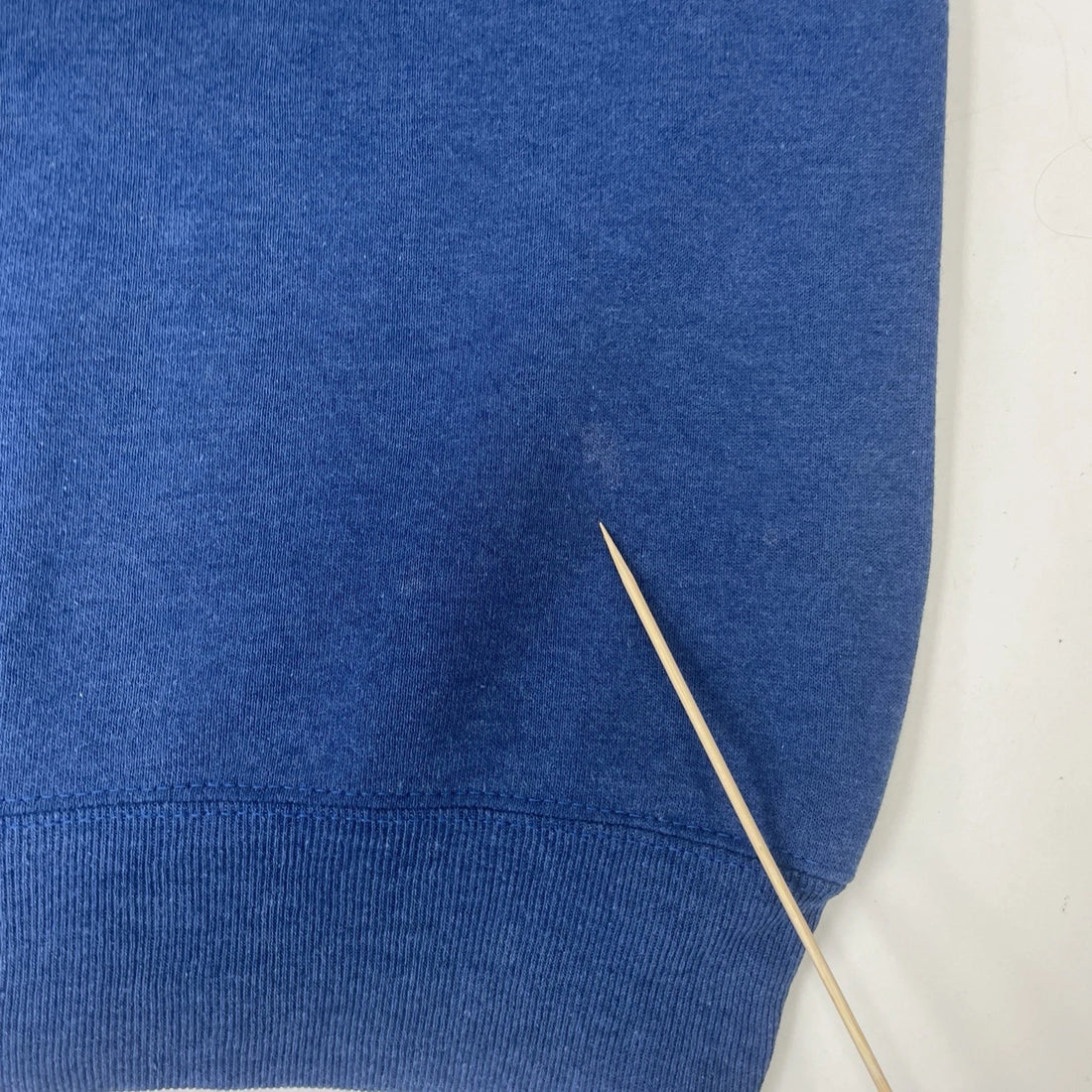 Vintage Halverson Mustangs Crewneck Sweatshirt Size Medium 80s 90s