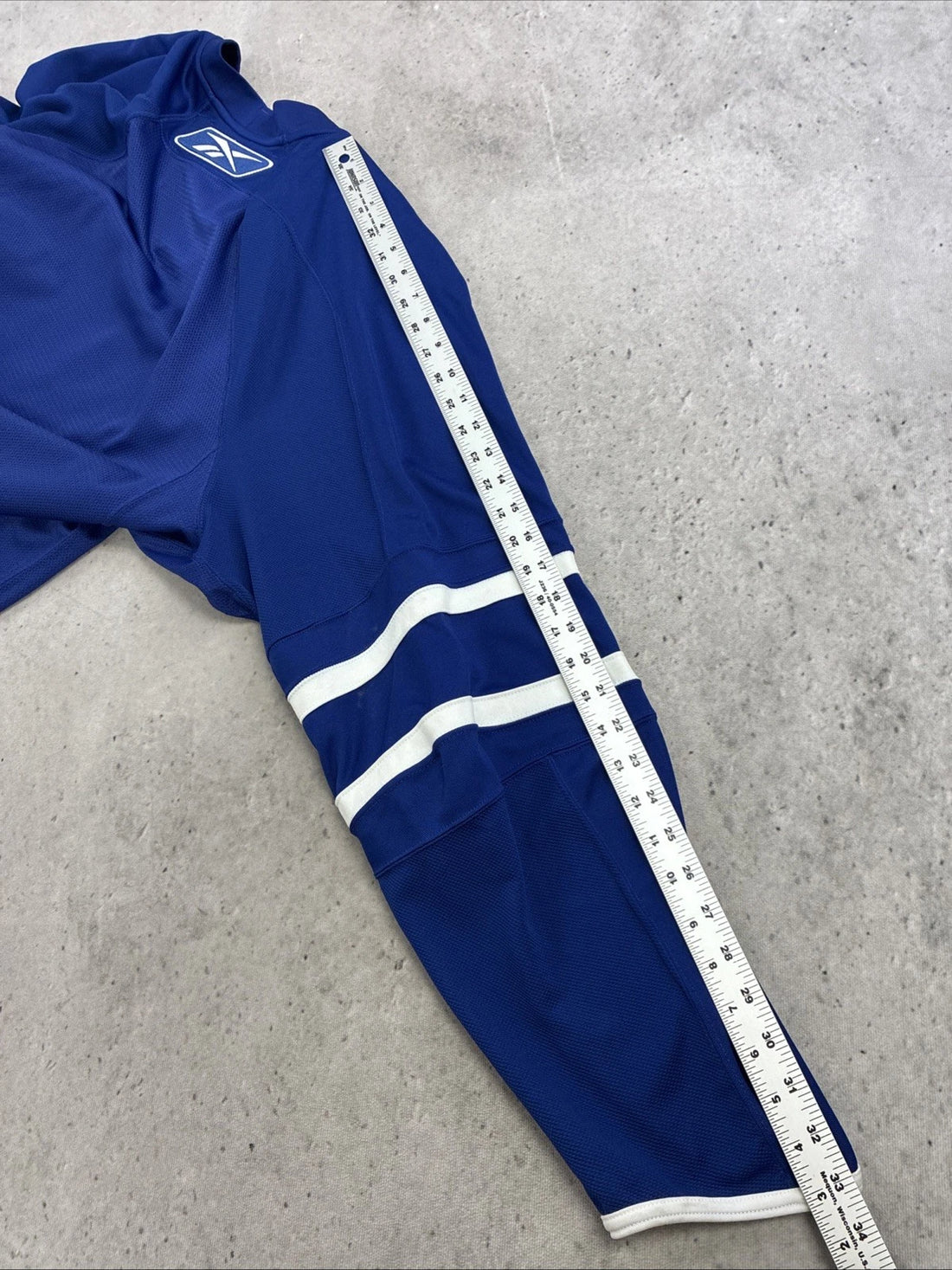 Toronto Maple Leafs Authentic Center Ice Reebok Jersey Size 54 NHL NWT