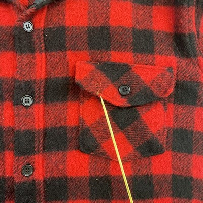 Vintage Woolrich Wool Button Up Shirt Size Large Buffalo Plaid
