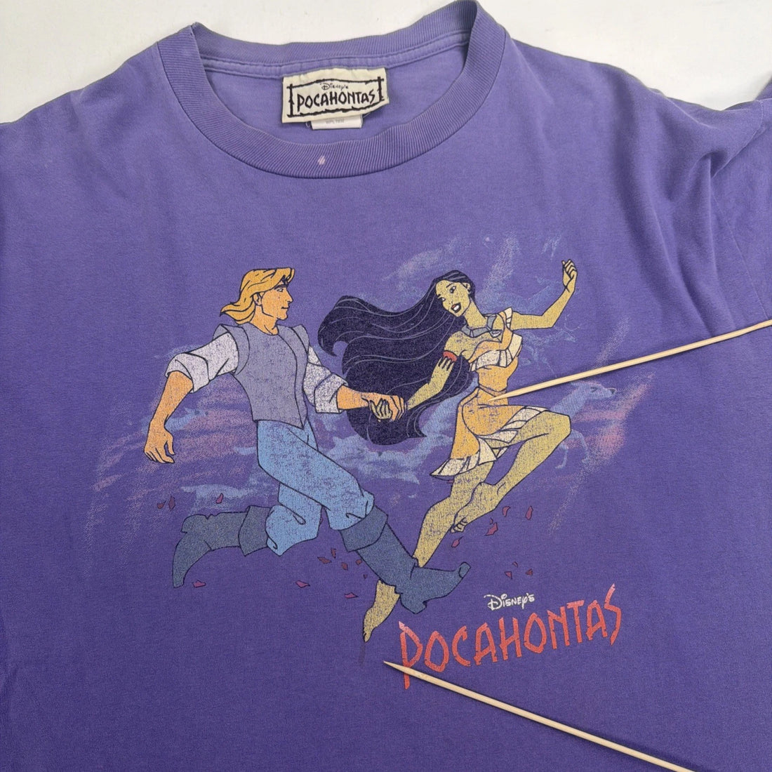 Vintage Pocahontas Disney T-Shirt Size L/XL Purple 90s