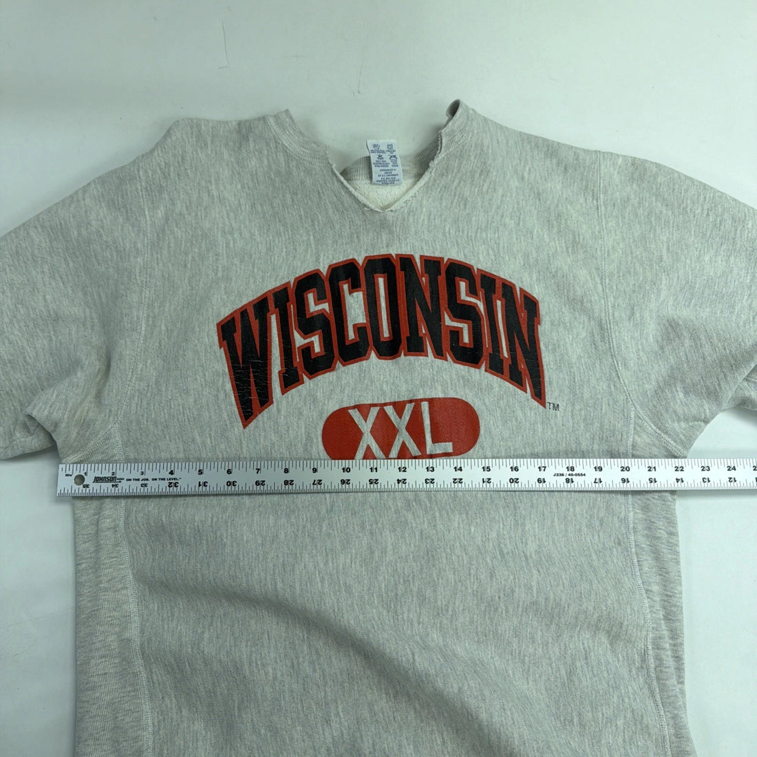 Vintage Wisconsin Badgers Champion Reverse Weave Crewneck Sweatshirt 2XL NCAA