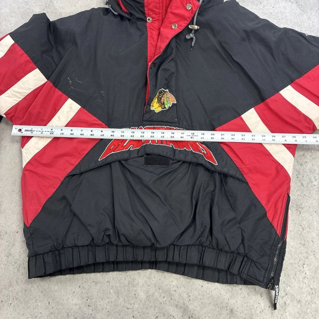Vintage Chicago Blackhawks Starter Puffer Jacket Size XL NHL