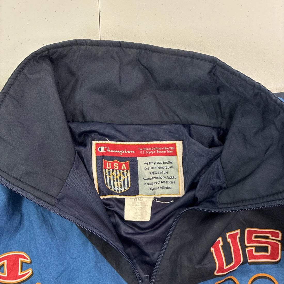Vintage Team USA Olympic Champion Windbreaker Light Jacket Large All Over Print