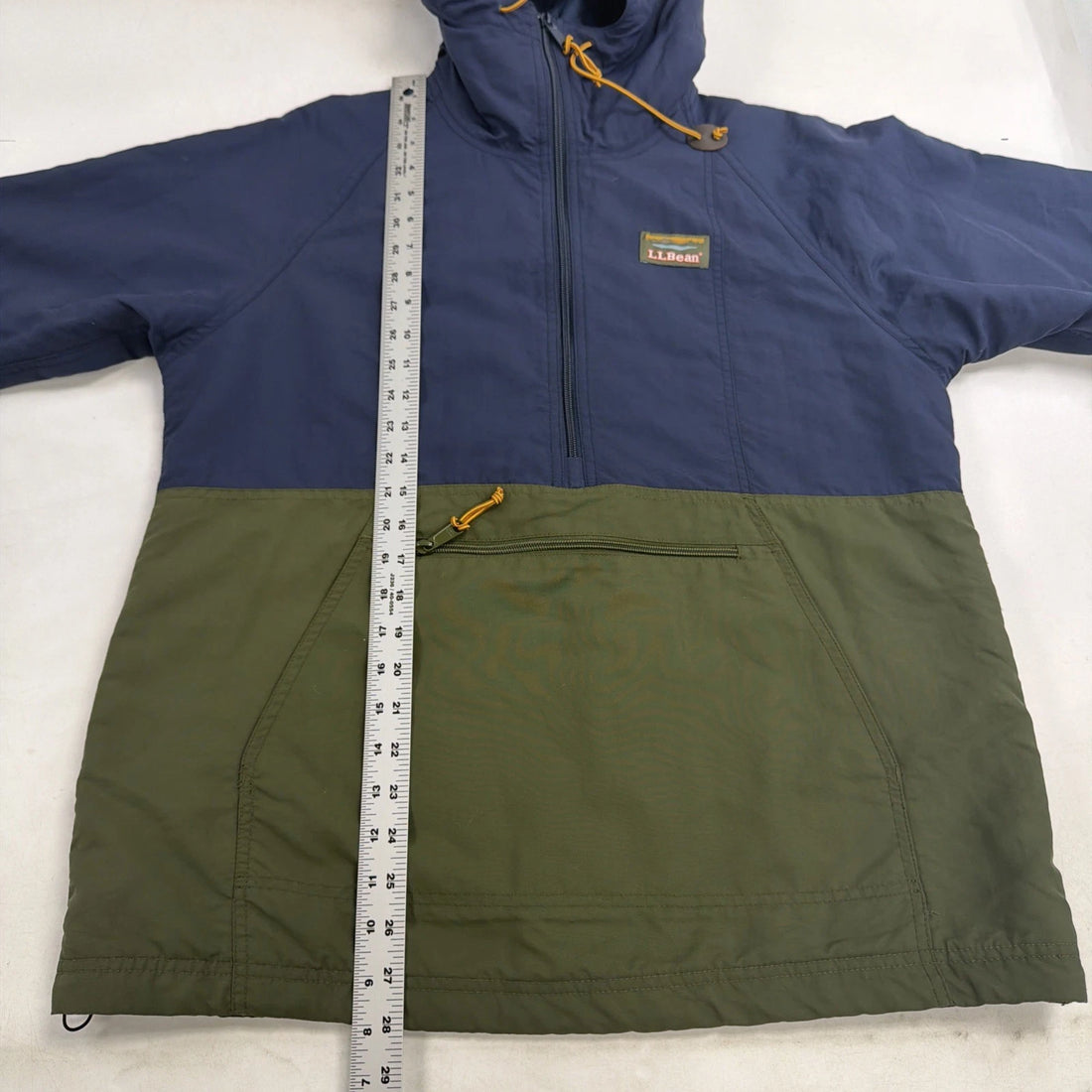 L.L. Bean 1/2 Zip Pullover Anorak Windbreaker Light Jacket Medium