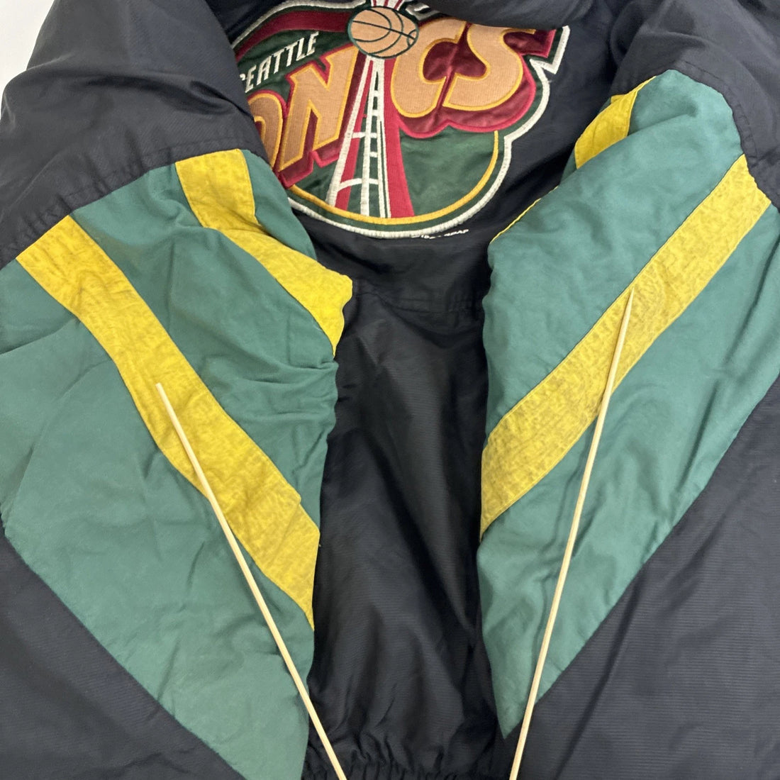 Seattle Supersonics Starter Puffer Jacket Size Large NBA