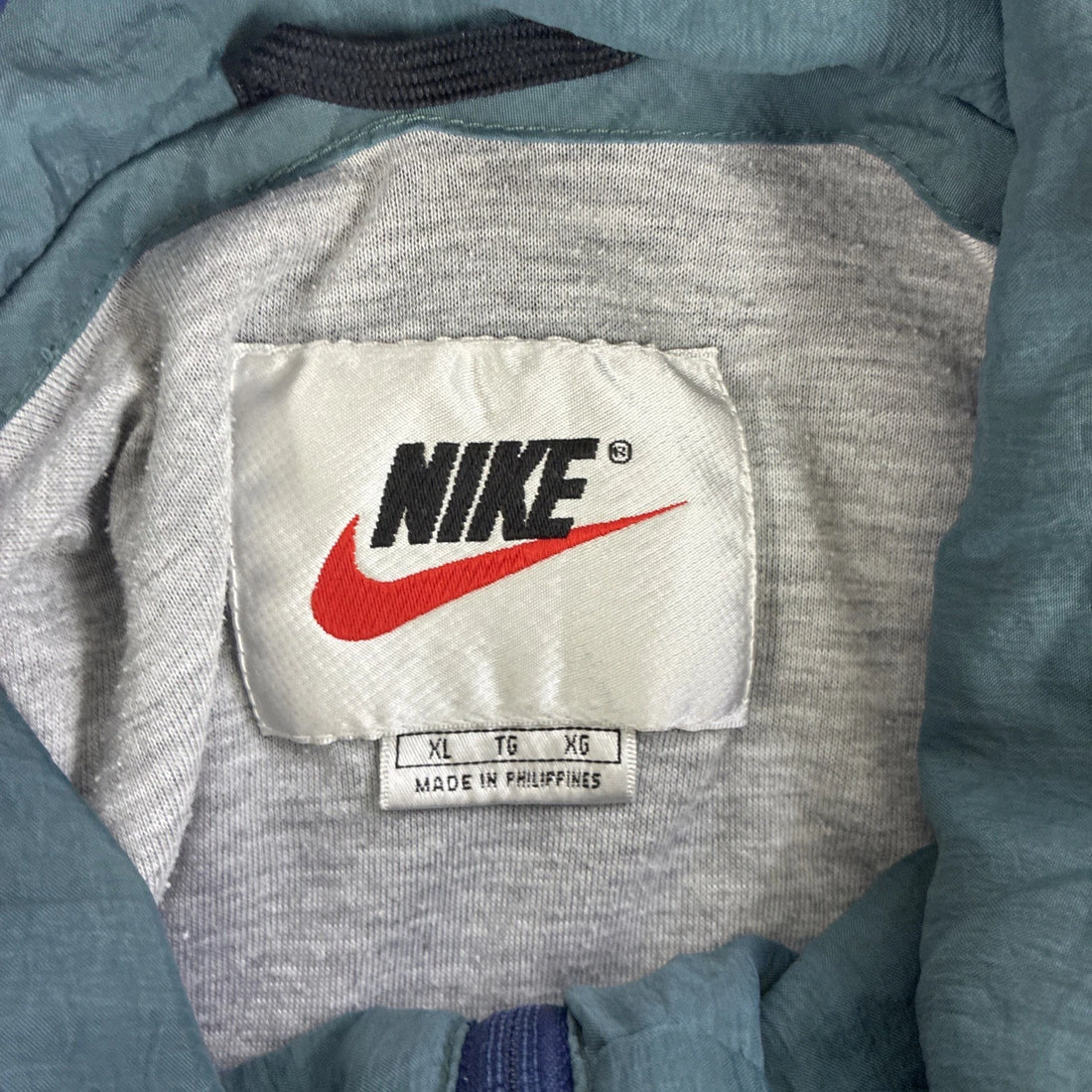 Nike Windbreaker Light Jacket Size XL