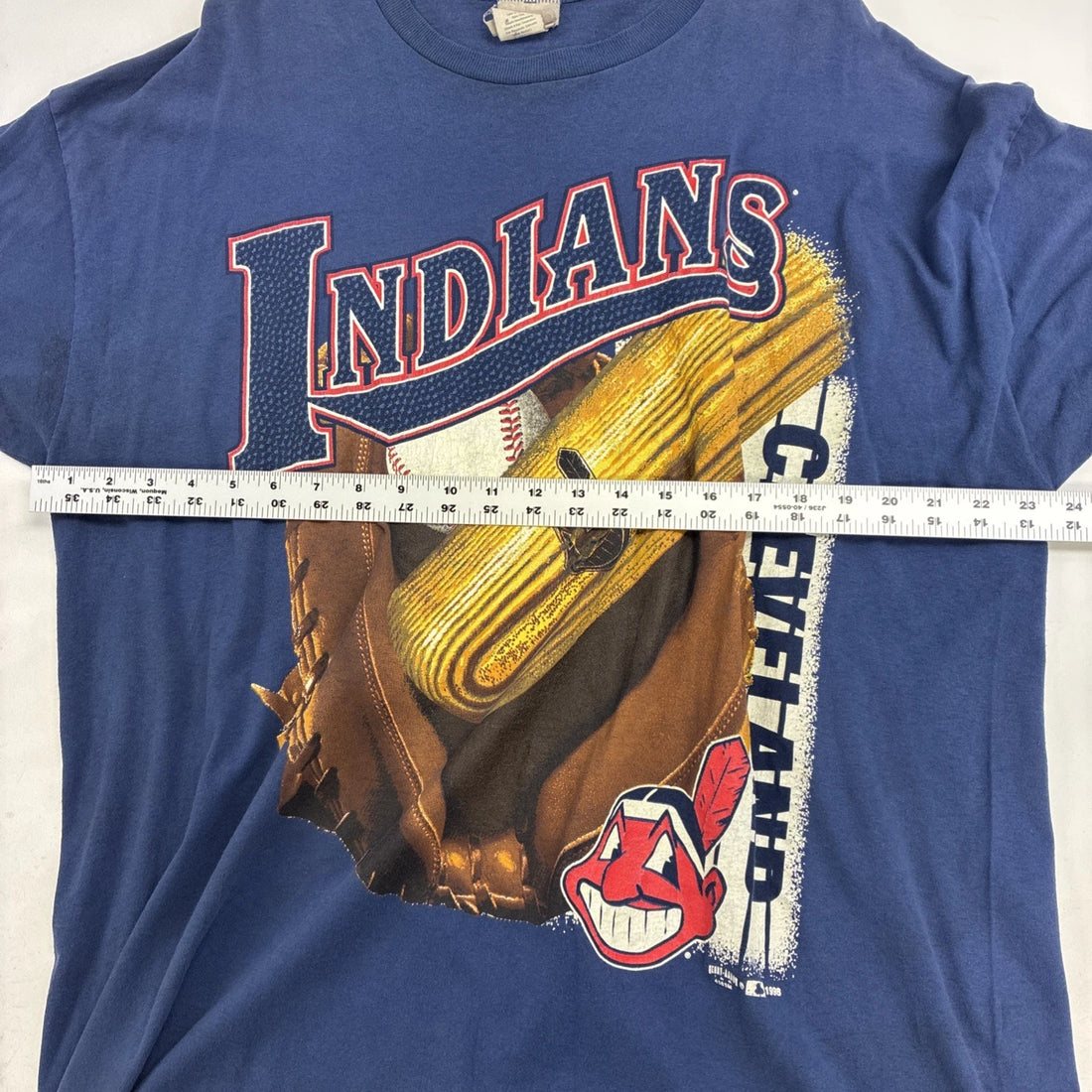 Vintage Cleveland Indians T-Shirt Size XL 1998 90s MLB