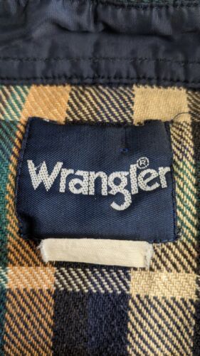 Vintage Wrangler Pearl Snap Button Up Shirt Size Large Plaid