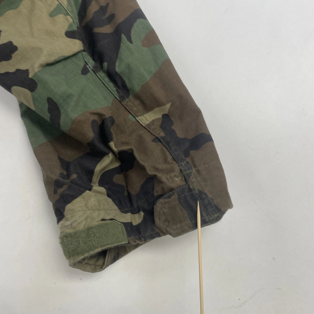 Vintage Military Army Cold Weather Camo Field Coat Jacket Size Medium