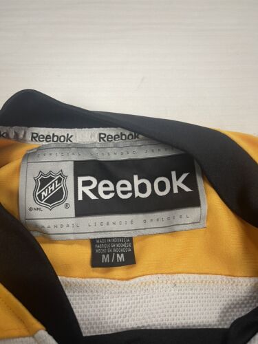 Boston Bruins Reebok Hockey Jersey Size Medium Lace Up NHL