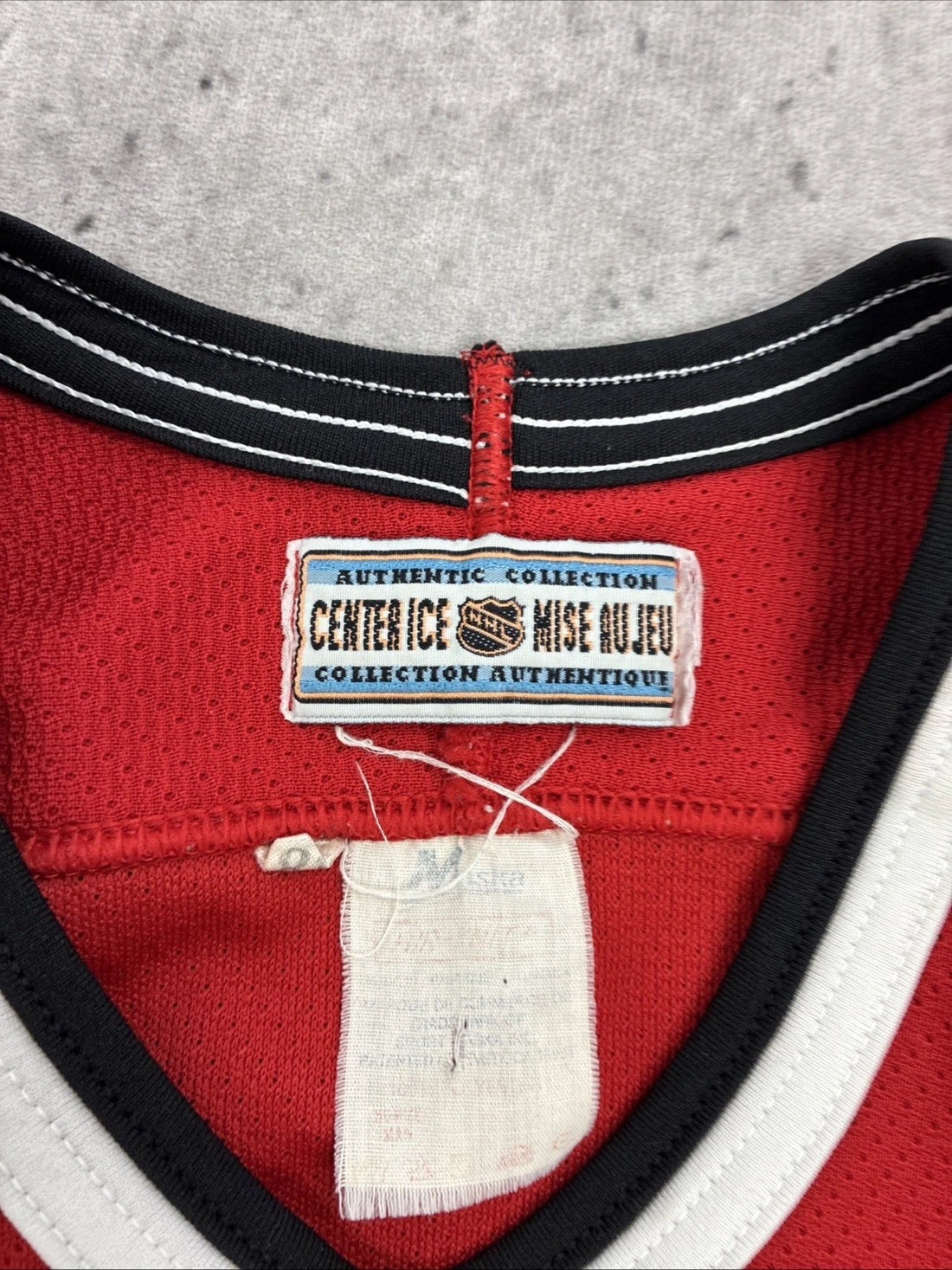 Vintage Chicago Blackhawks Authentic CCM Jersey Size 48 Center Ice NHL