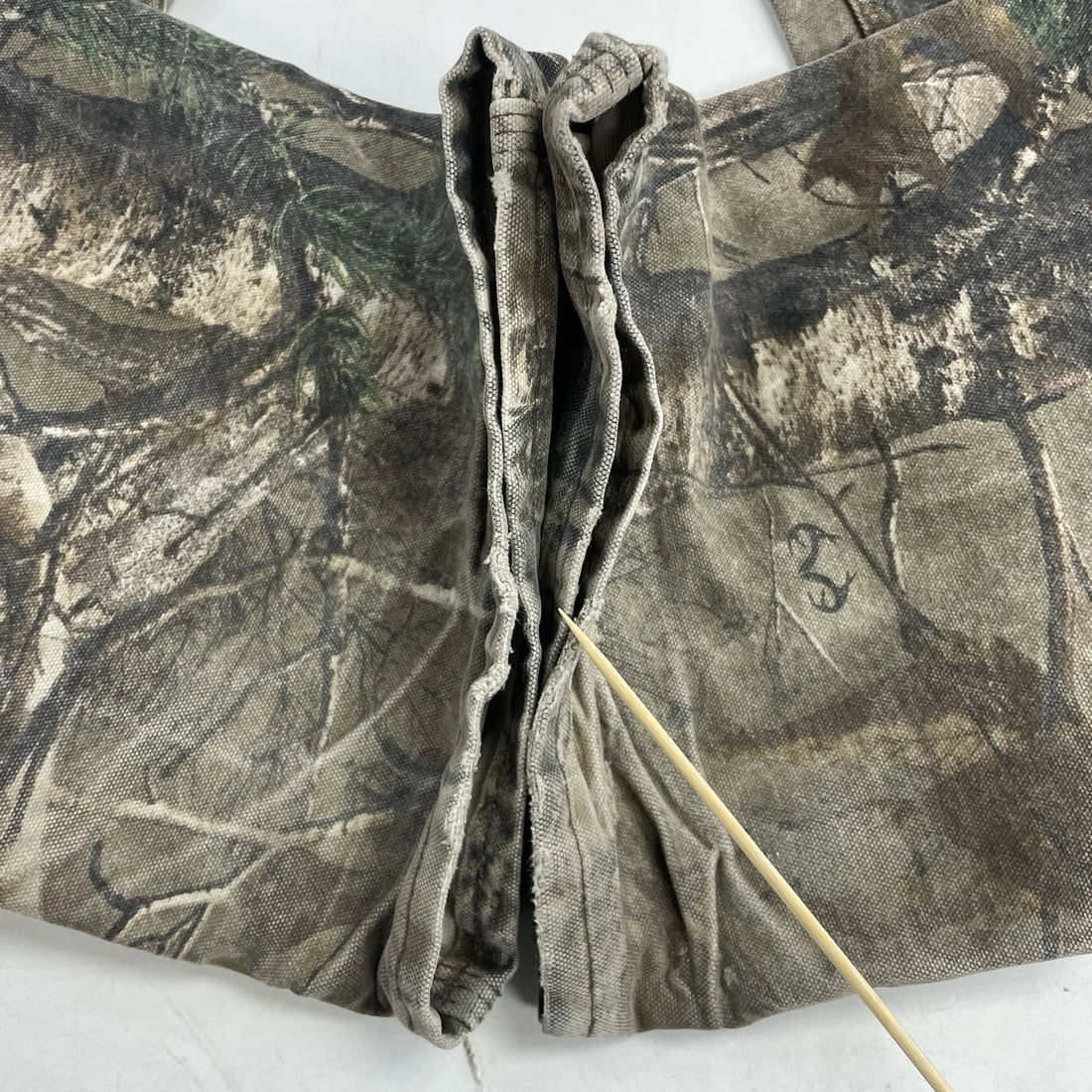 Carhartt Realtree Camo Carpenter Work Pants Size 34 X 30 Distressed