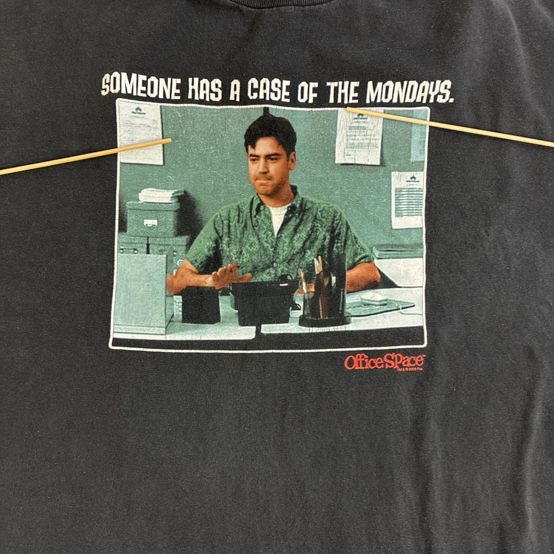 Vintage Office Space Mondays Movie T-Shirt Size XL 2005