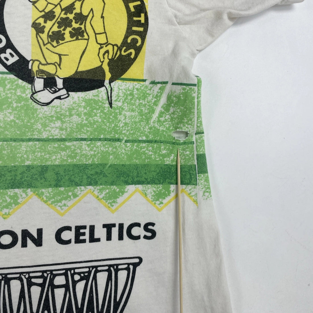 Vintage Boston Celtics Larry Bird T-Shirt Size XL All Over Print 90s NBA