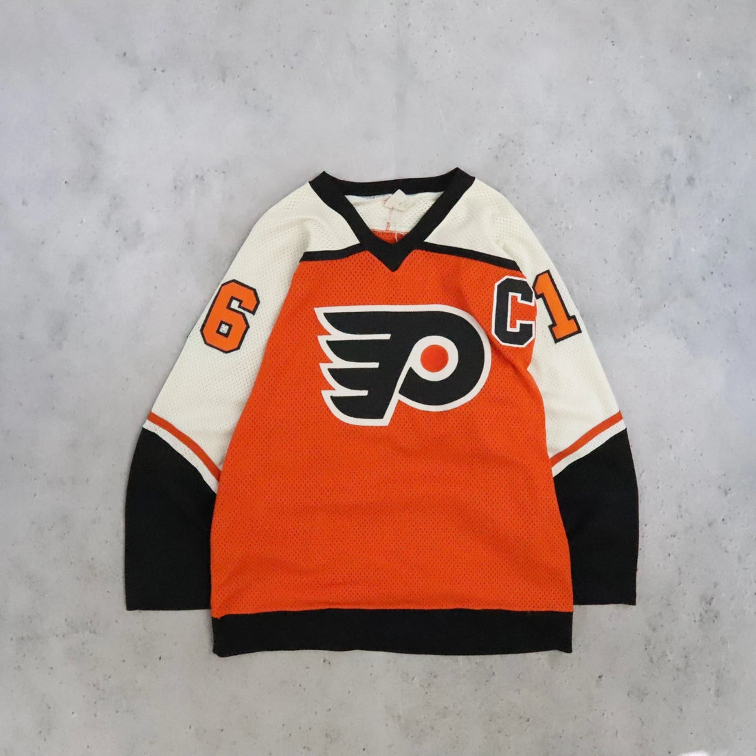 Vintage Philadelphia Flyers Bobby Clarke CCM Jersey Size Medium NHL