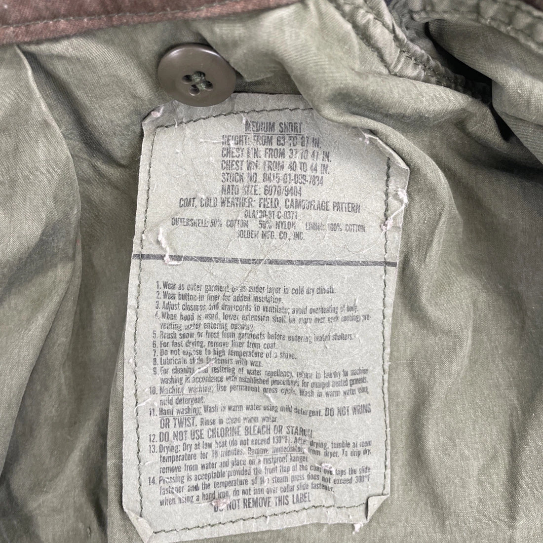 U.S. Army Military Cold Weather Camo Field Coat Jacket Size Medium Short