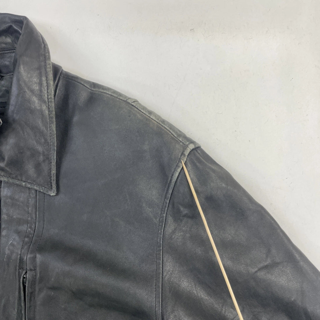 Danier Leather Bomber Jacket Size Medium