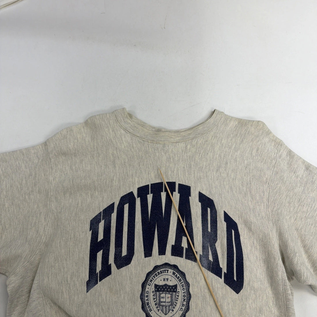 Vintage Howard Pharmacy Crest Crewneck Sweatshirt Size Large 90s