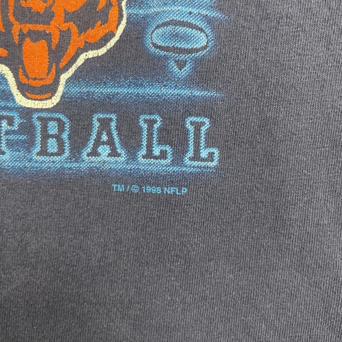 Vintage Chicago Bears T-Shirt Size Large 1998 90s NFL