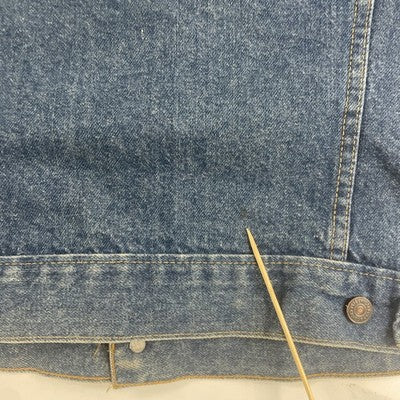 Vintage Levi's Denim Trucker Jacket Size 40 75505-0217